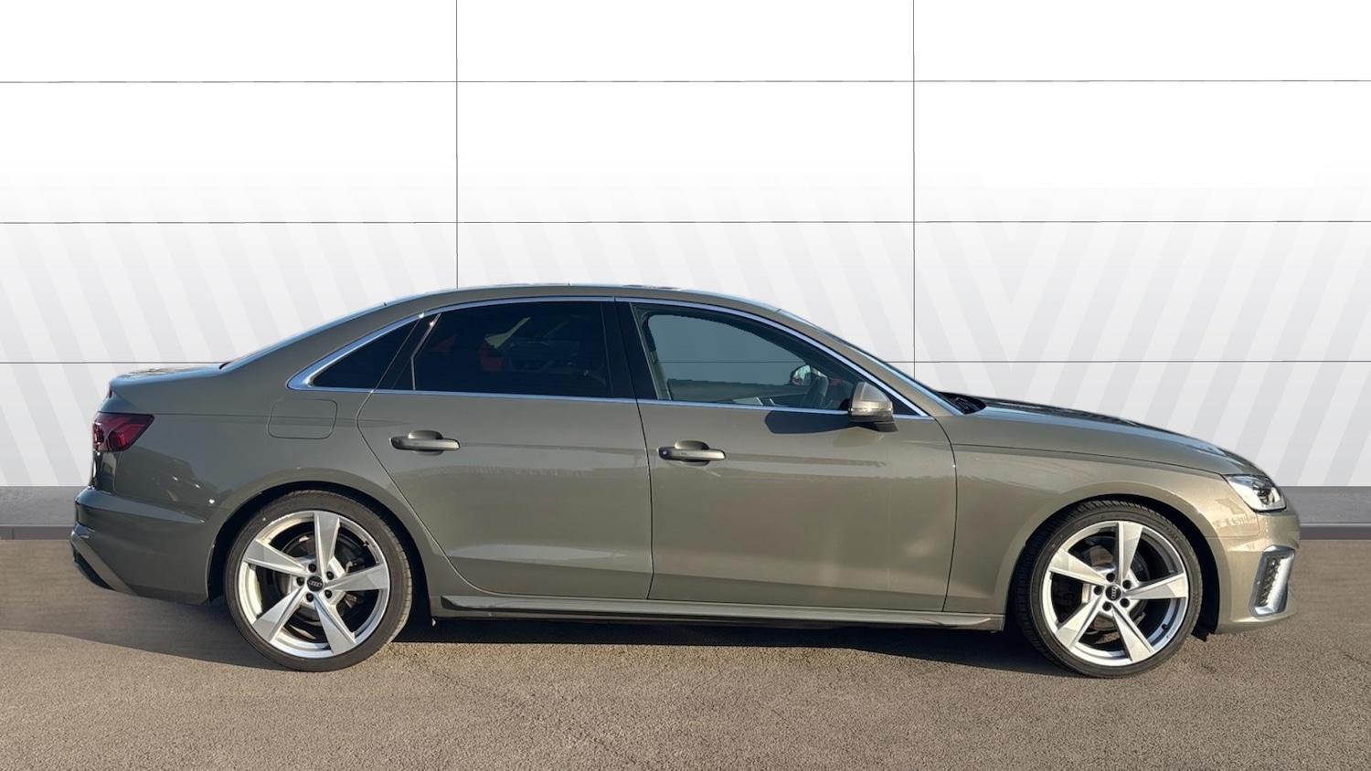 Used Audi A4 2022 for sale - 77775008: Photo 5