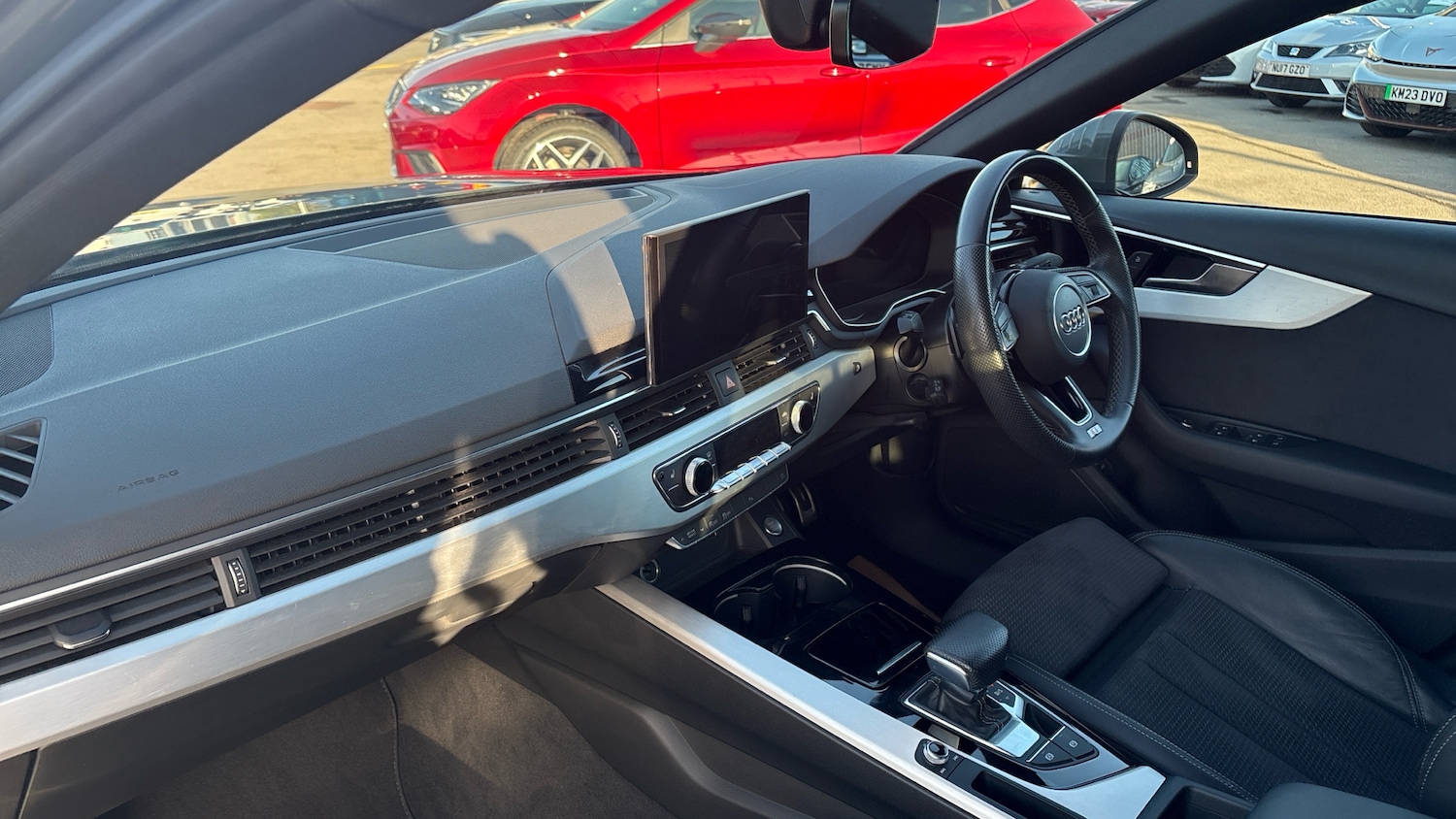 Used Audi A4 2022 for sale - 77775008: Photo 9