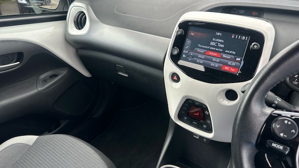 Used Toyota AYGO 2020 for sale - 76232285: Photo 14