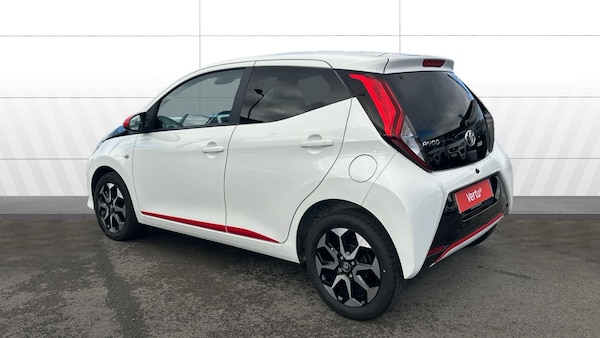 Used Toyota AYGO 2020 for sale - 76232285: Photo 2