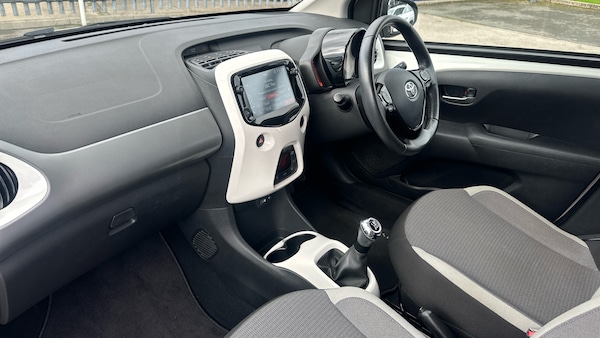 Used Toyota AYGO 2020 for sale - 76232285: Photo 9