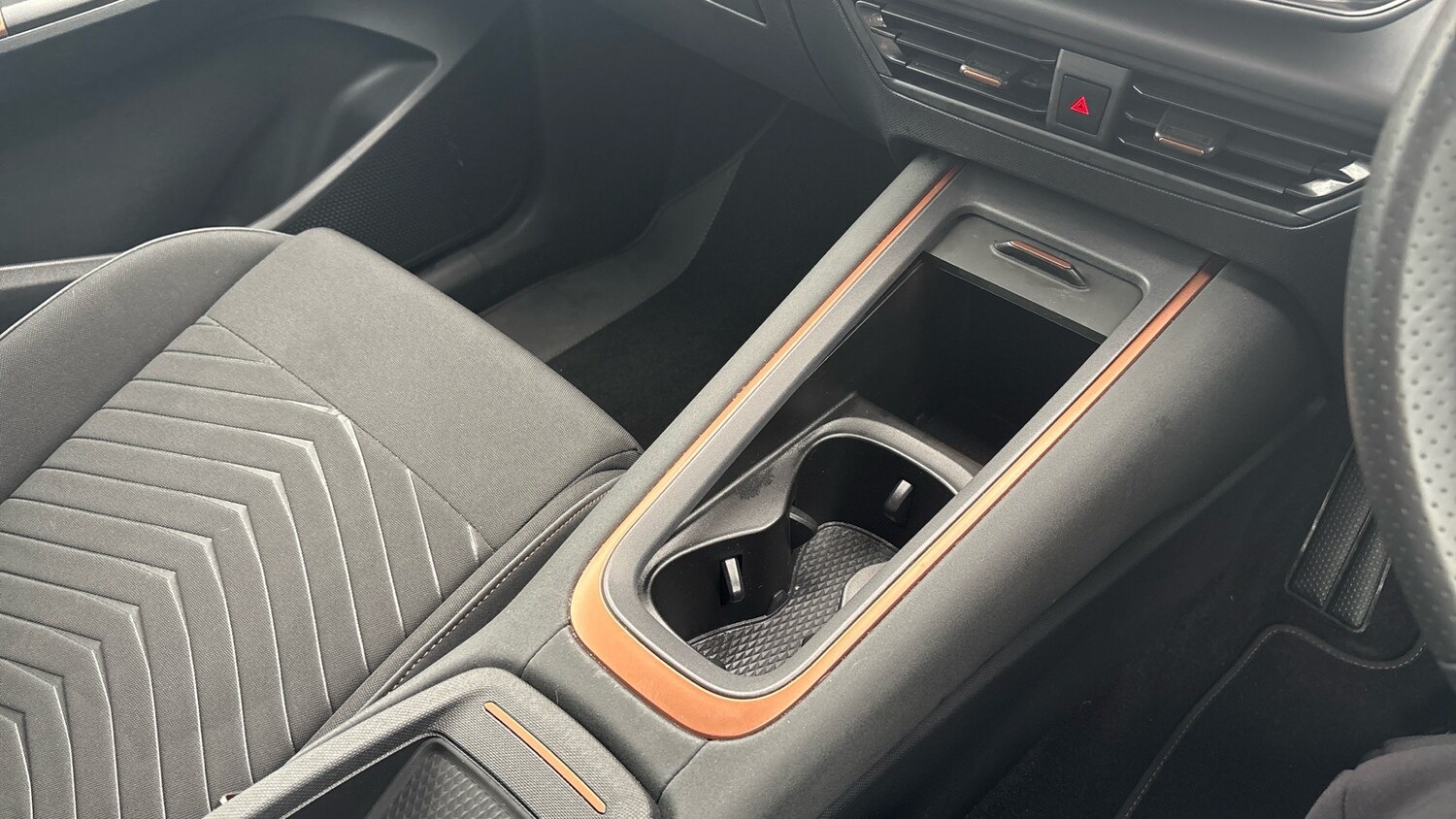 Used Cupra Born 2025 for sale - 76332711: Photo 14