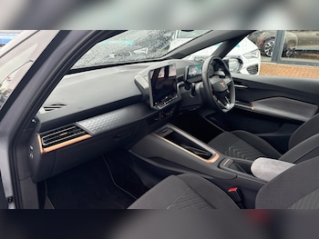 Used Cupra Born 2025 for sale - 76332711: Photo 2