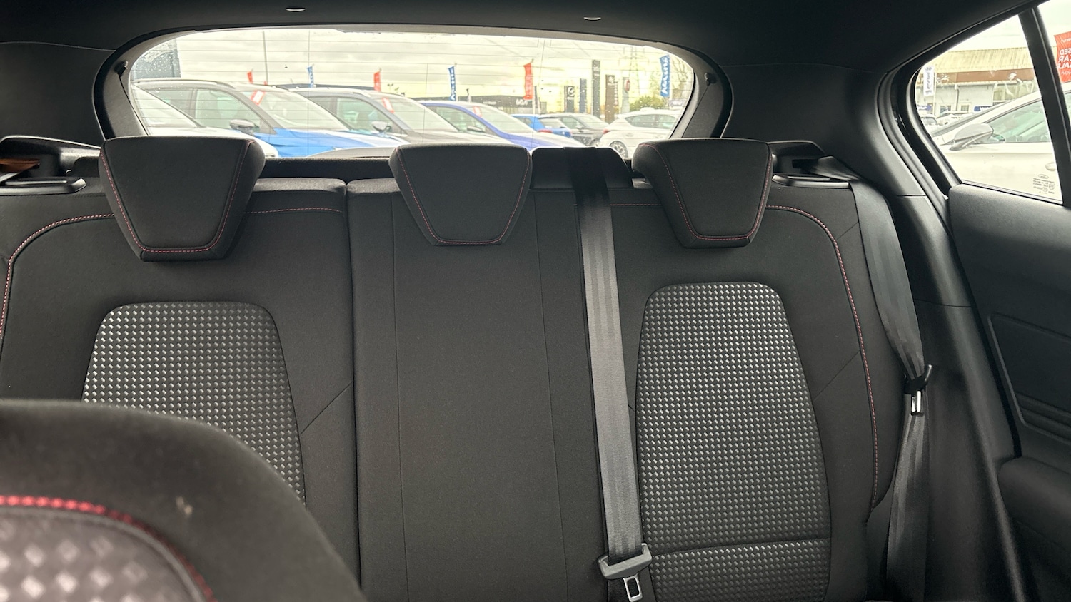 Used Ford Focus 2023 for sale - 76638557: Photo 15