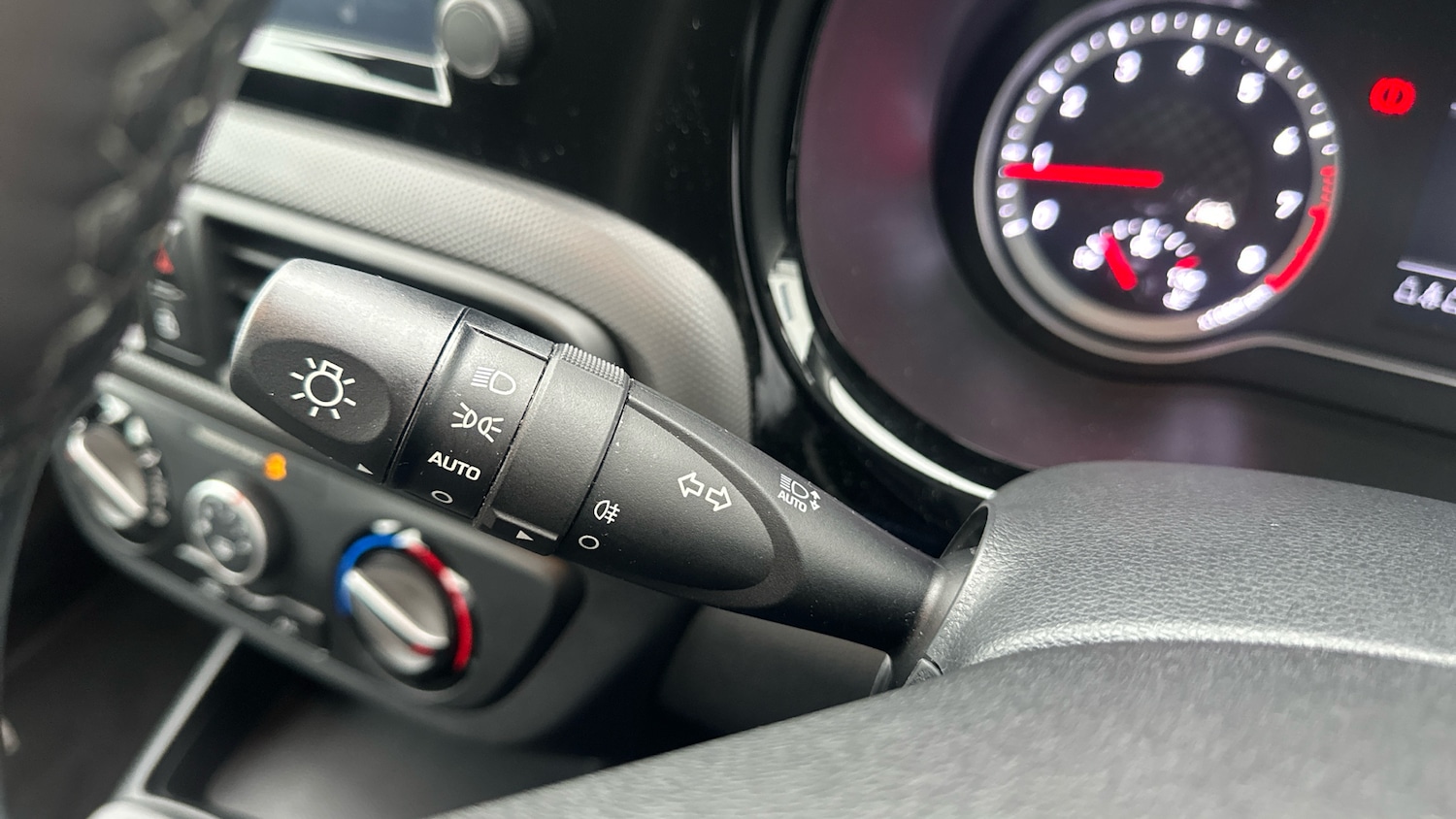 Used Hyundai i10 2021 for sale - 76554152: Photo 32