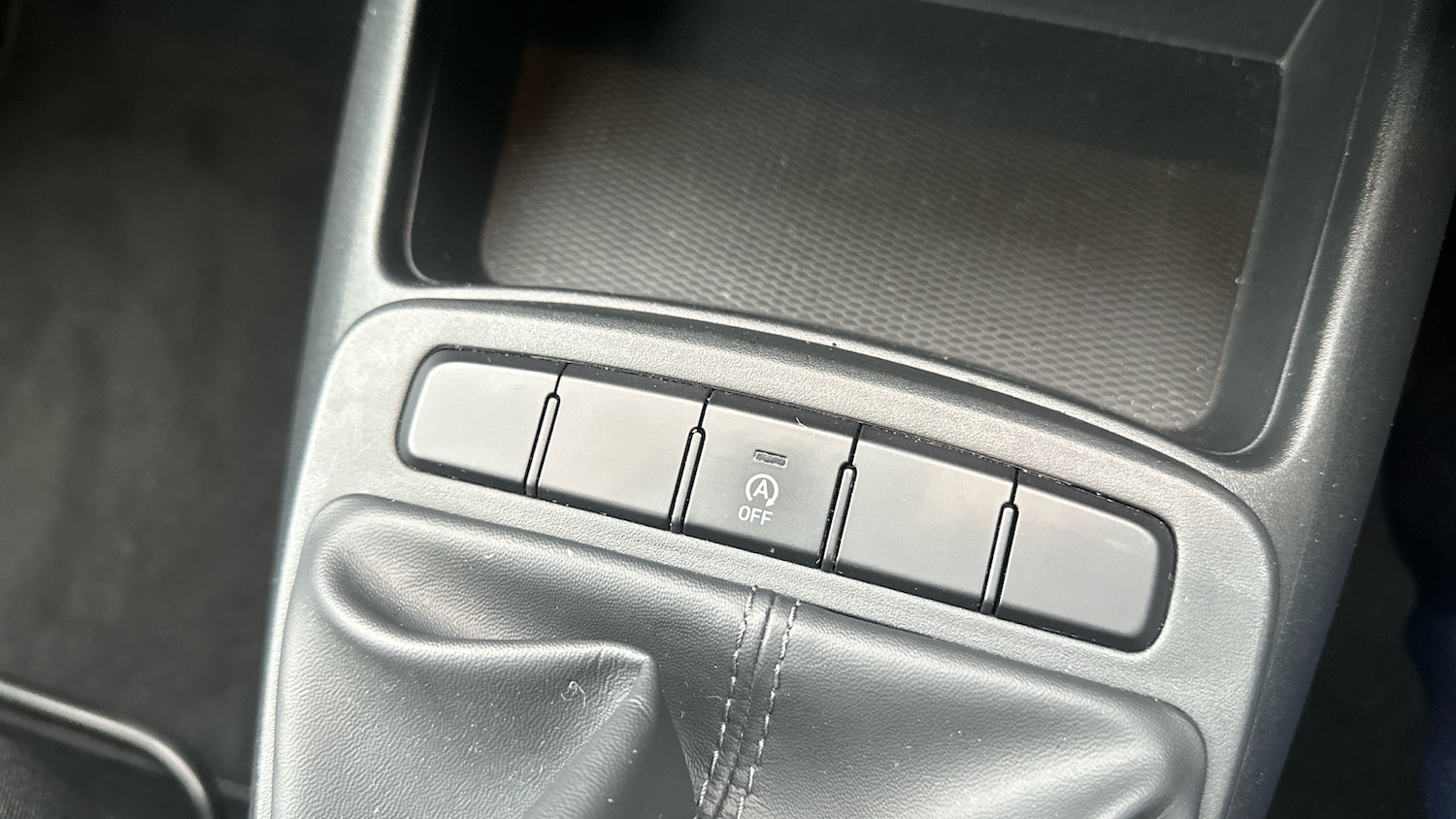 Used Hyundai i10 2021 for sale - 76554152: Photo 33