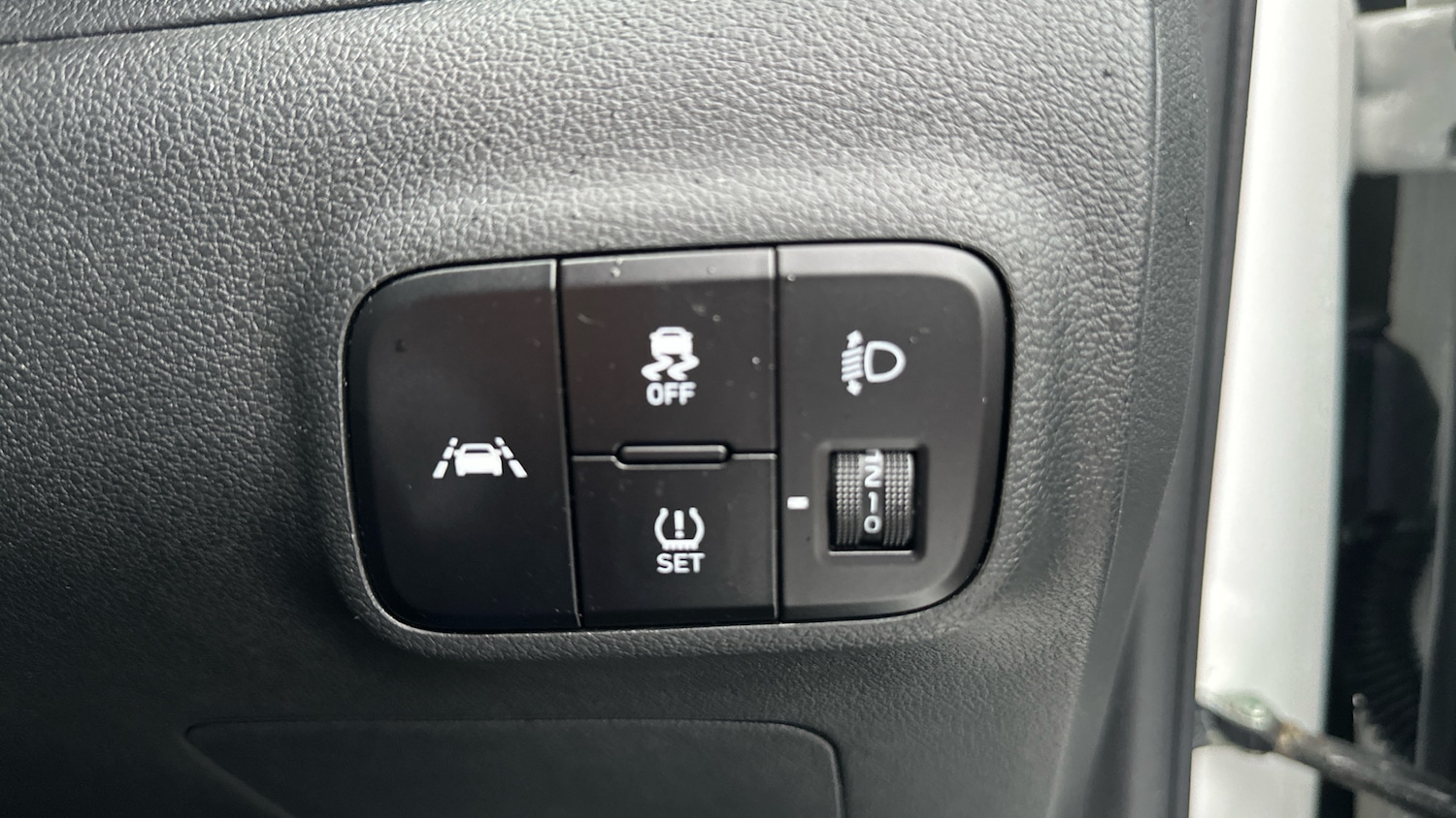 Used Hyundai i10 2021 for sale - 76554152: Photo 44