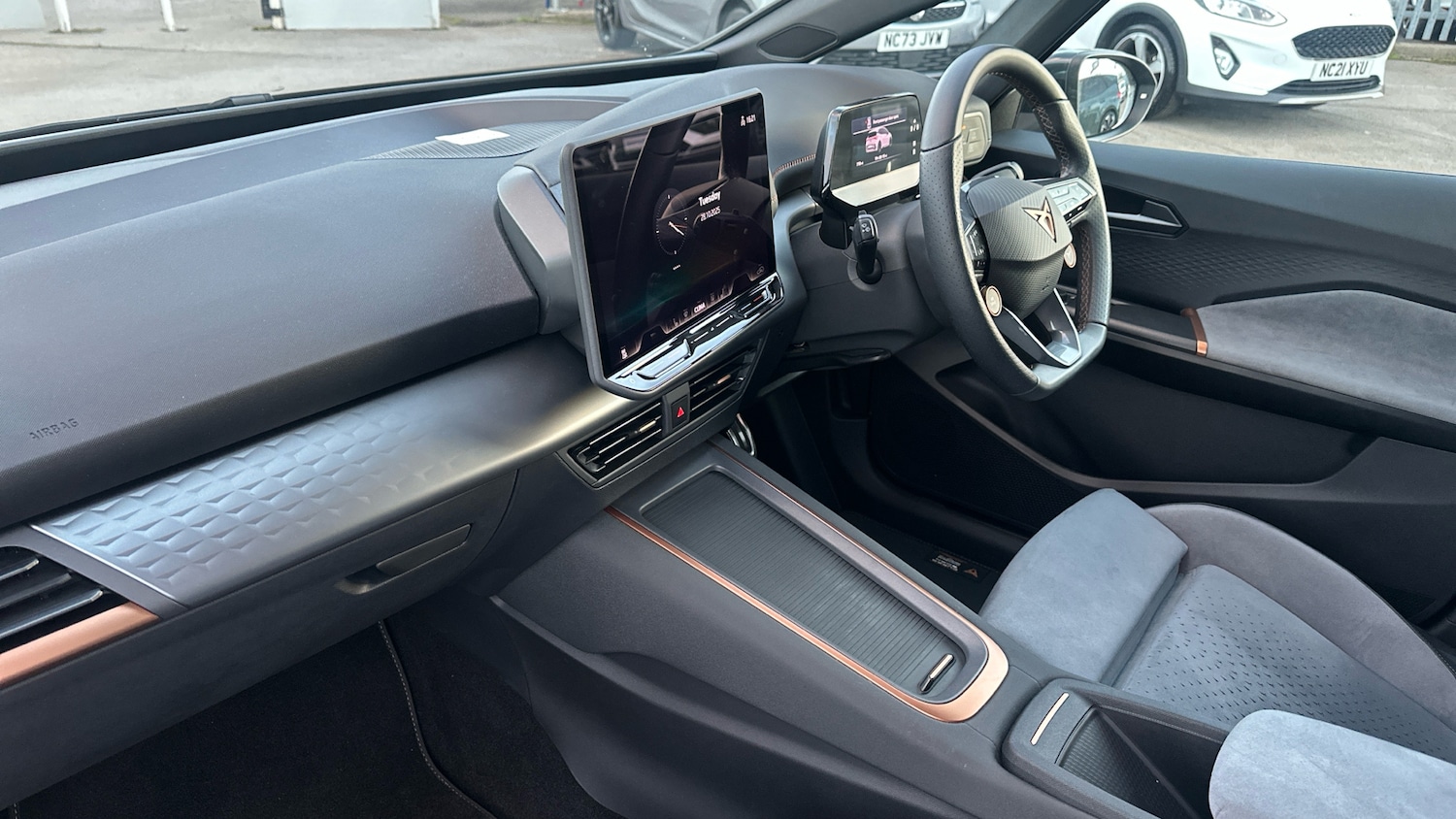 Used Cupra Born 2024 for sale - 76461245: Photo 2