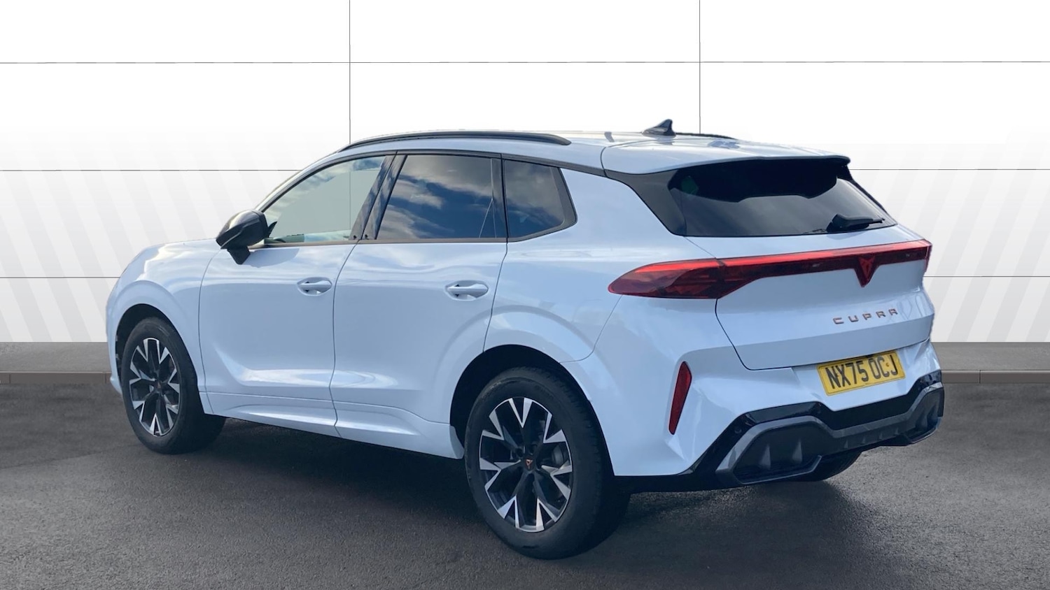 Used Cupra Terramar 2025 for sale - 77578698: Photo 2