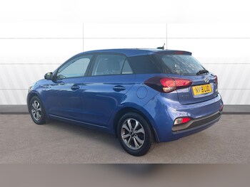 Used Hyundai i20 2019 for sale - 76470909: Photo