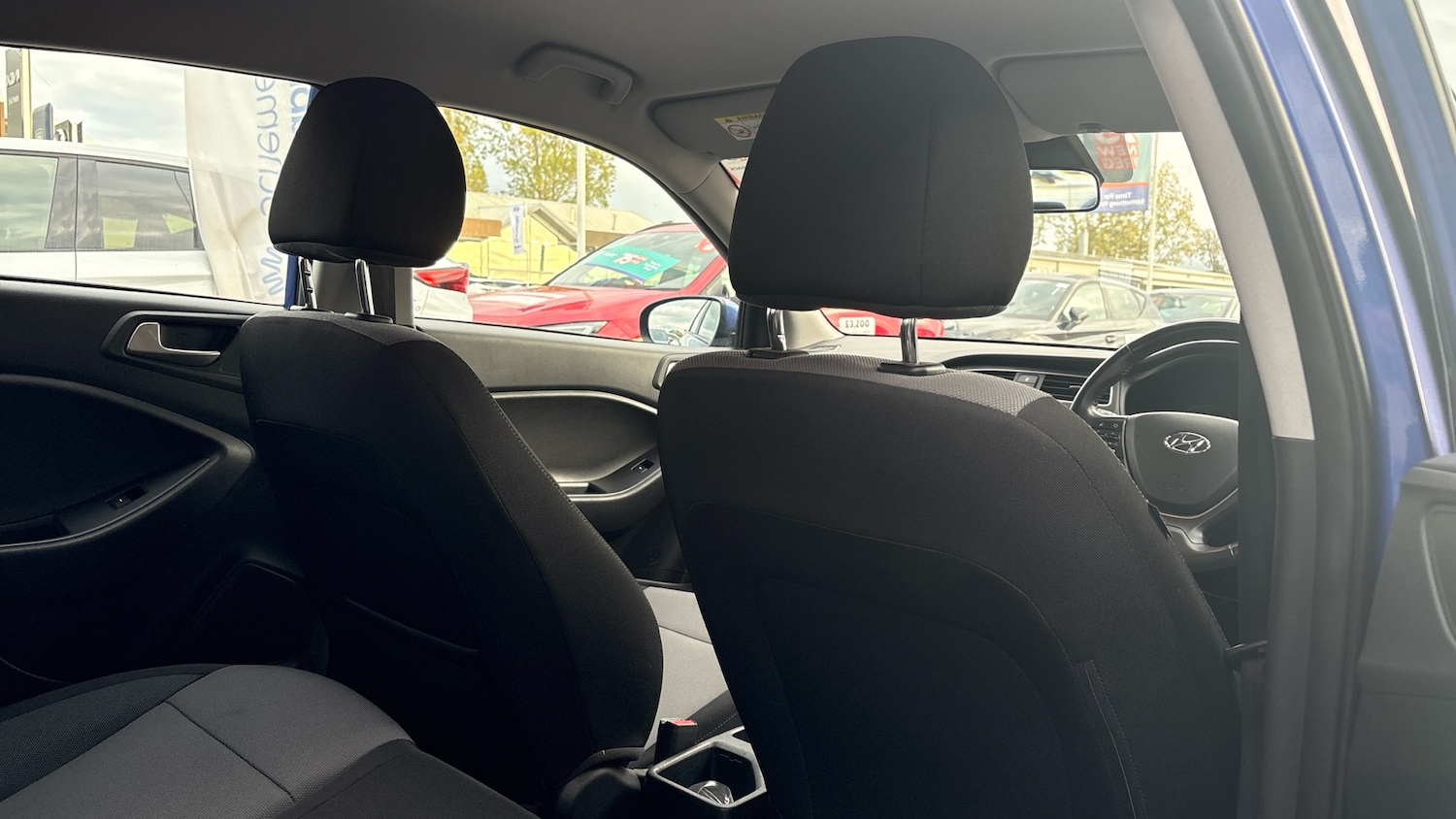 Used Hyundai i20 2019 for sale - 76470909: Photo 33