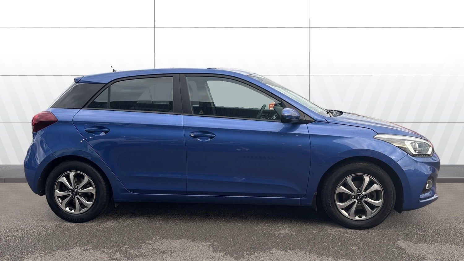 Used Hyundai i20 2019 for sale - 76470909: Photo 5