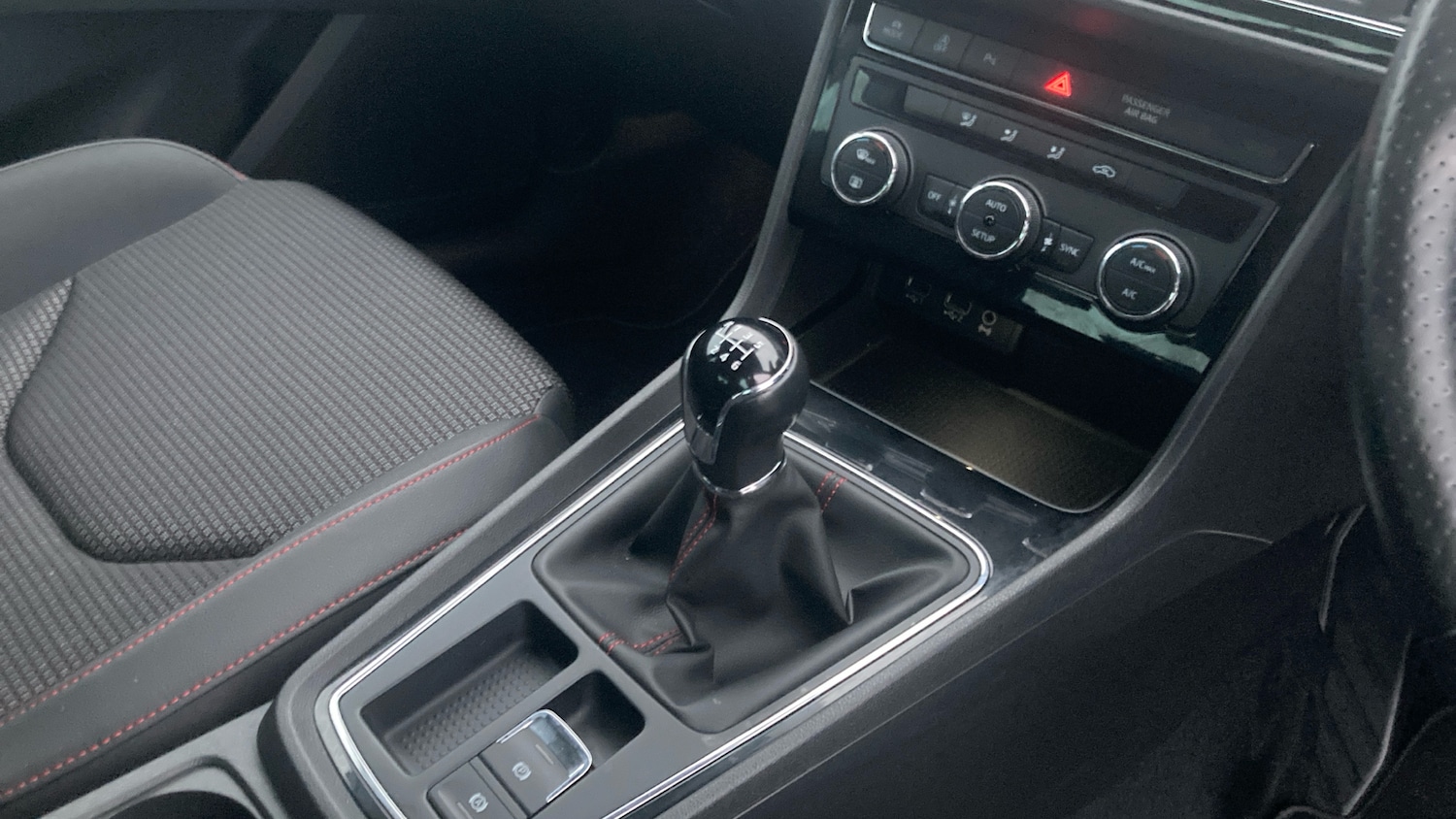 Used SEAT Leon 2019 for sale - 76723034: Photo 14