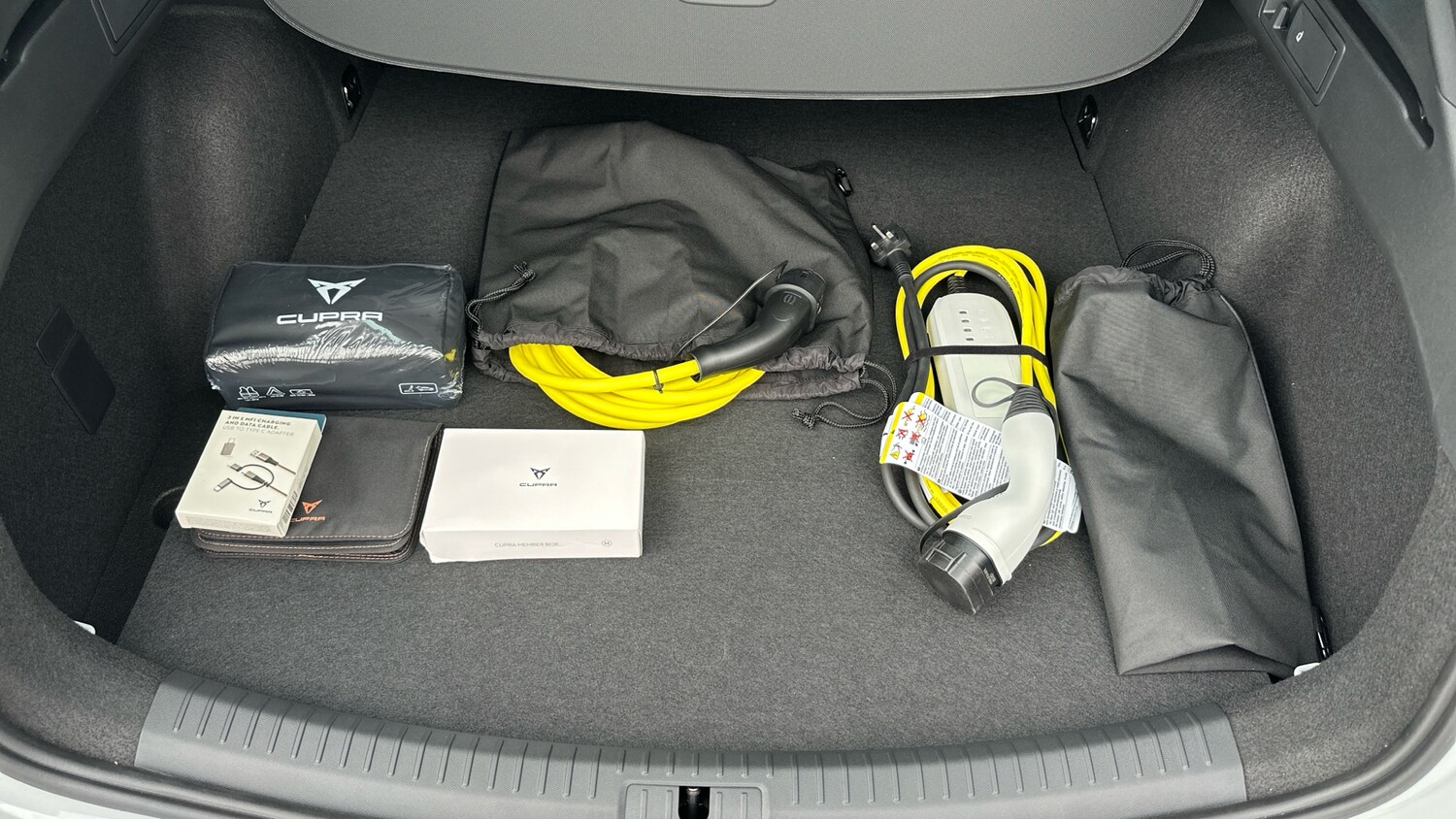 Used Cupra Leon 2024 for sale - 77129427: Photo 32