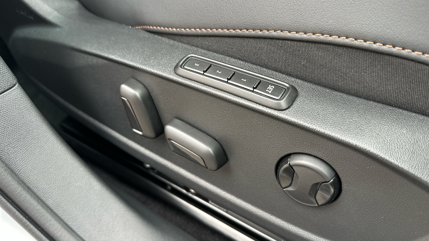 Used Cupra Leon 2024 for sale - 77129427: Photo 34