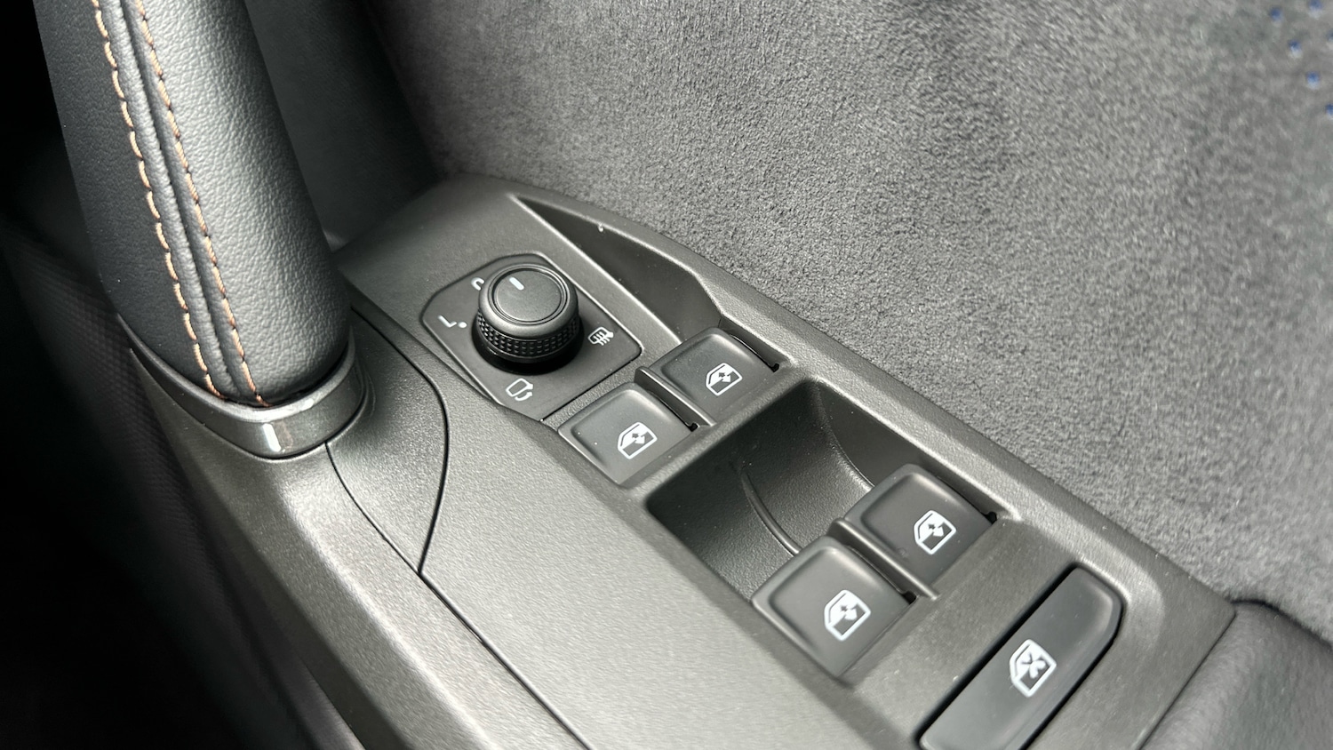 Used Cupra Leon 2024 for sale - 77129427: Photo 36