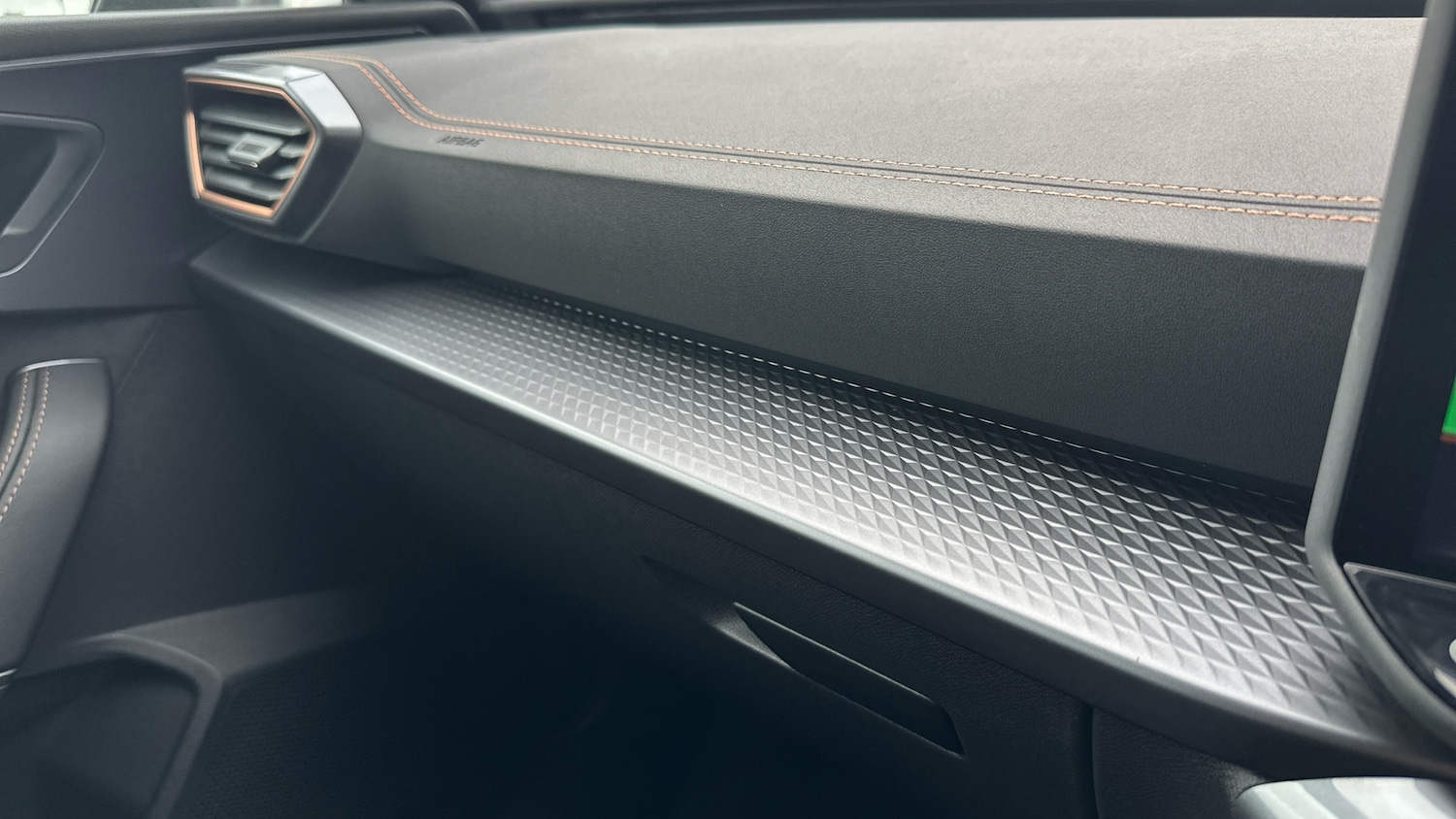 Used Cupra Leon 2024 for sale - 77129427: Photo 39