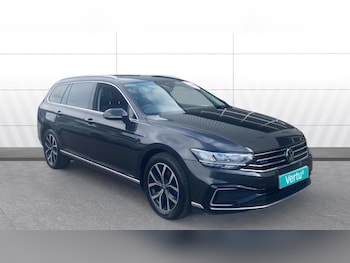 Used Volkswagen Passat 2023 for sale - 79344425: Photo