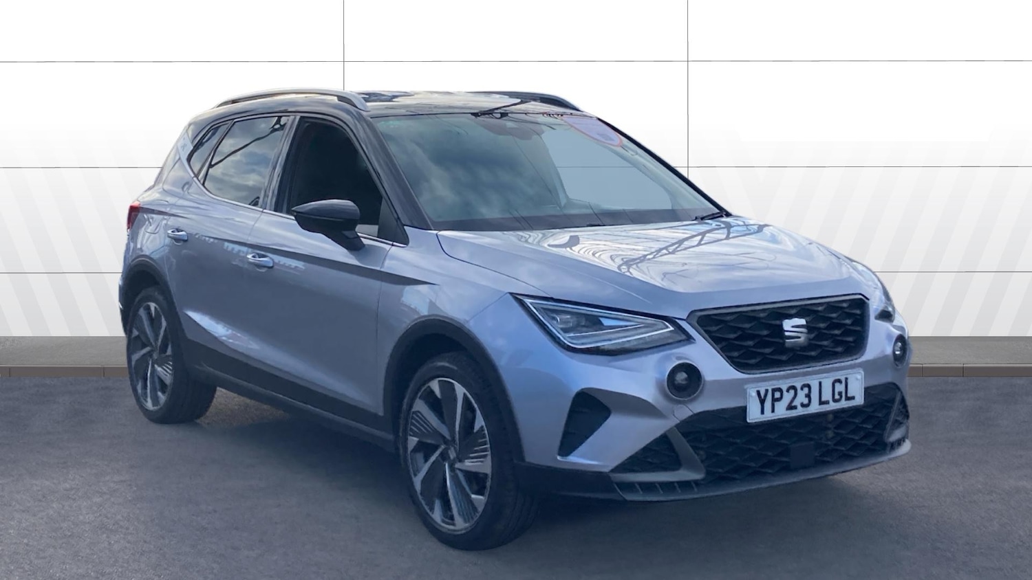 Used SEAT Arona 2023 for sale - 77848766: Photo 1