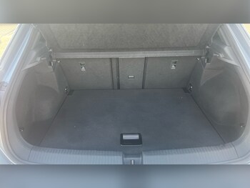 Used Volkswagen T-Roc 2023 for sale - 75692377: Photo