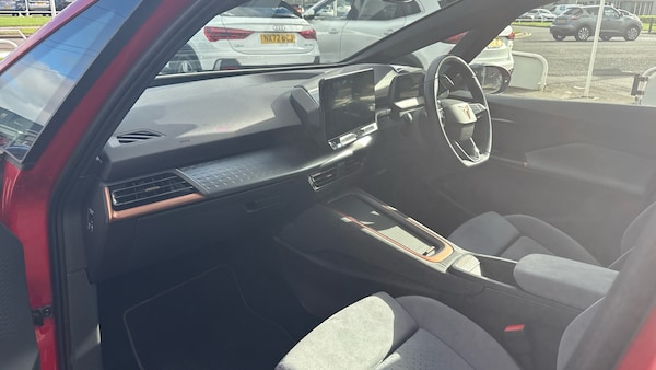 Used Cupra Born 2024 for sale - 76161819: Photo 2