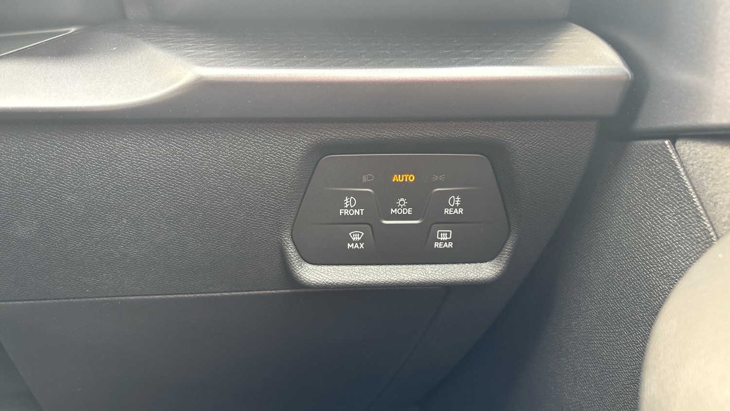 Vehicle 33