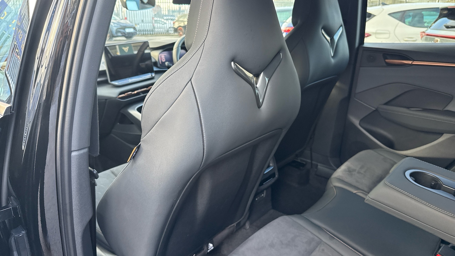 Used Cupra Terramar 2025 for sale - 77270716: Photo 41