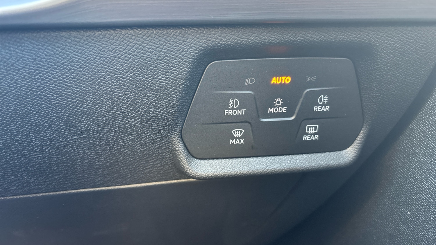 Used SEAT Leon 2023 for sale - 76461242: Photo 27