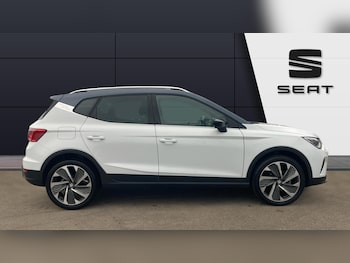 Used SEAT Arona 2024 for sale - 77603602: Photo