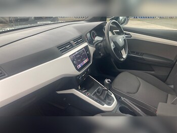 Used SEAT Arona 2021 for sale - 76232284: Photo 2