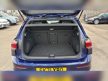 Used Volkswagen Golf 2021 for sale - 75702956: Photo