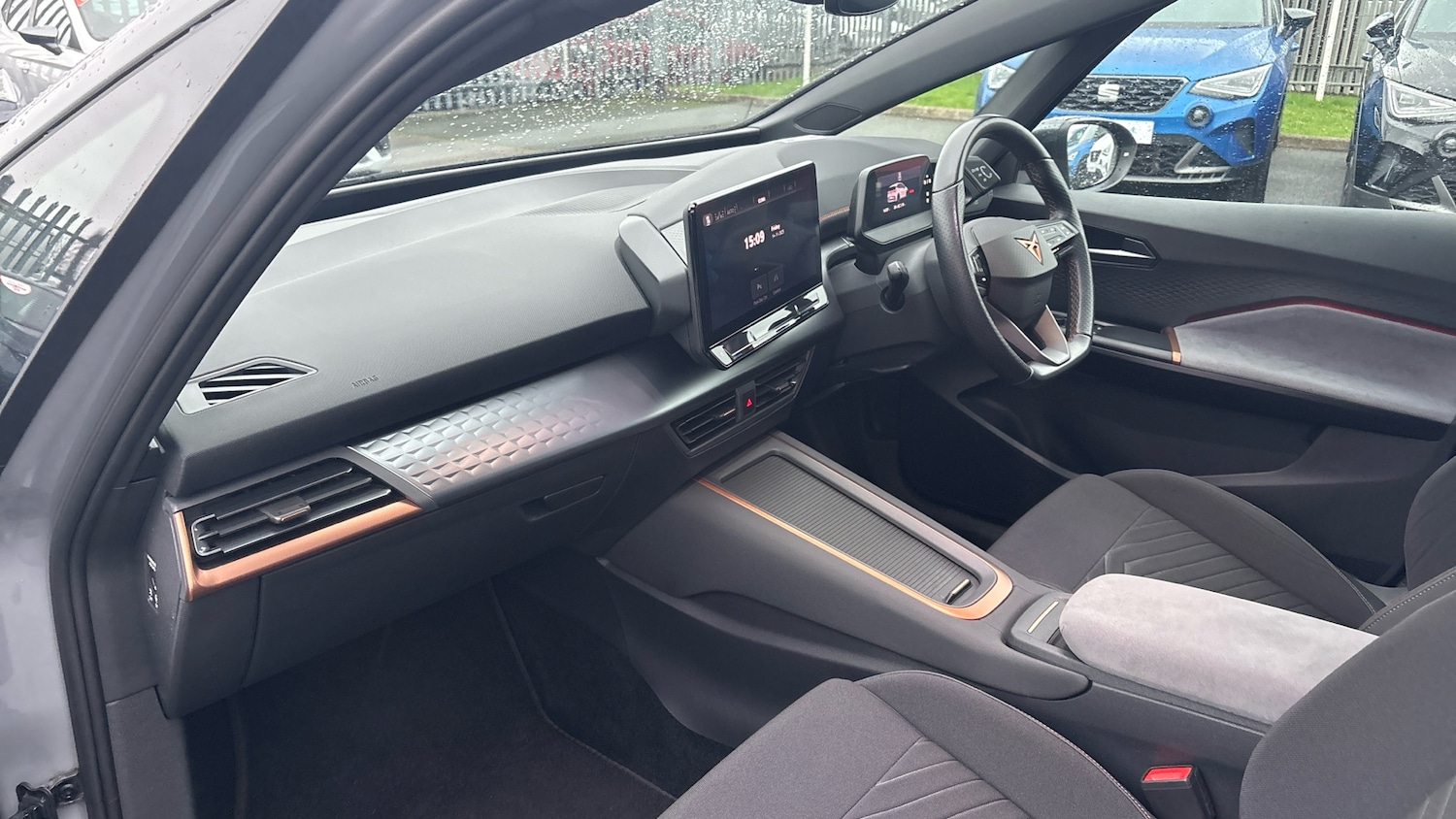 Used Cupra Born 2022 for sale - 76603245: Photo 2