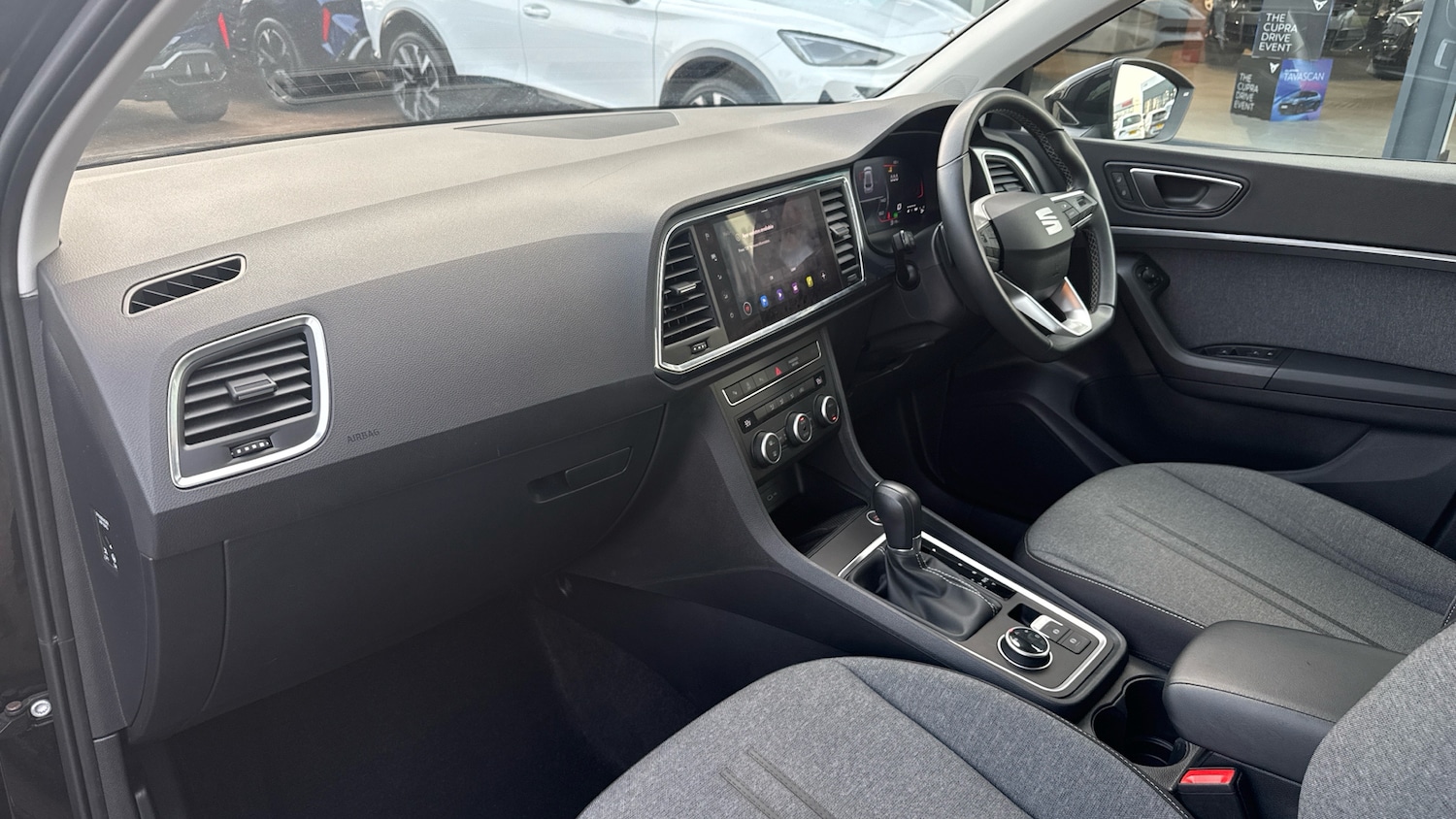 Used SEAT Ateca 2024 for sale - 77846314: Photo 2