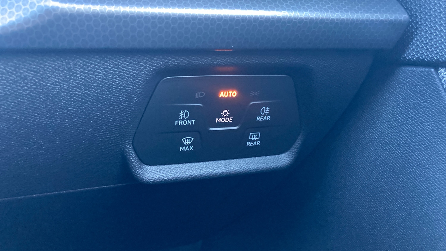 Used SEAT Leon 2021 for sale - 76693218: Photo 31