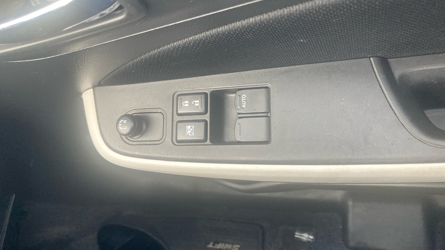 Used Suzuki Swift 2021 for sale - 76959790: Photo 34