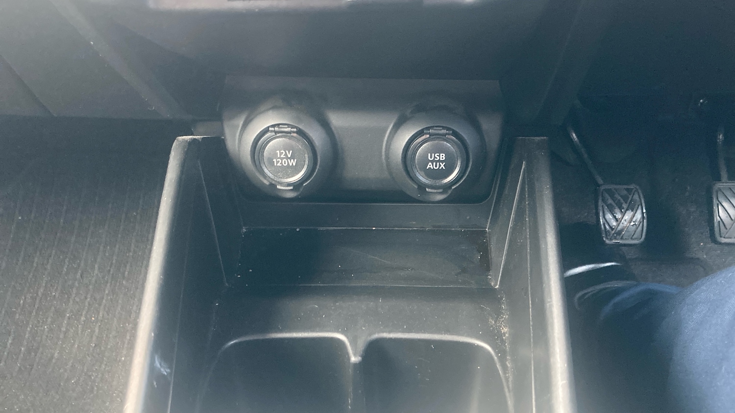 Used Suzuki Swift 2021 for sale - 76959790: Photo 36