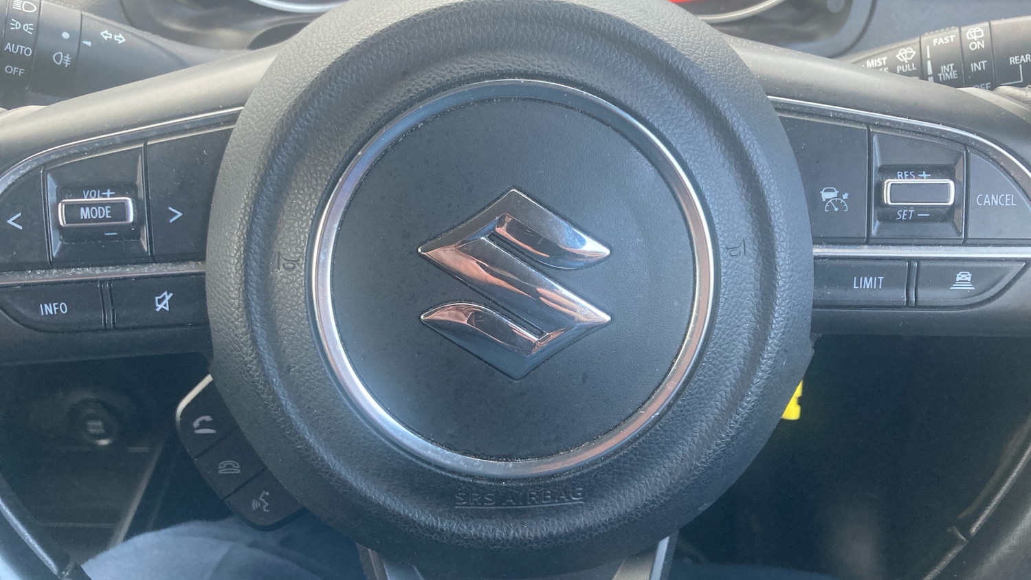 Used Suzuki Swift 2021 for sale - 76959790: Photo 37