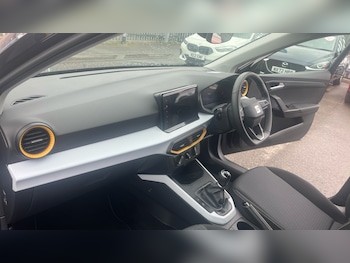 Used SEAT Arona 2024 for sale - 78788336: Photo