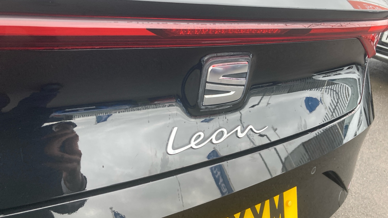 Used SEAT Leon 2022 for sale - 76649949: Photo 27