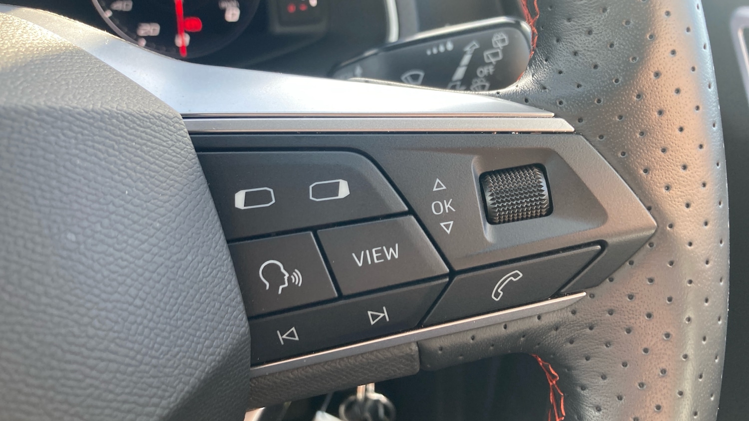 Used SEAT Arona 2024 for sale - 76355407: Photo 18