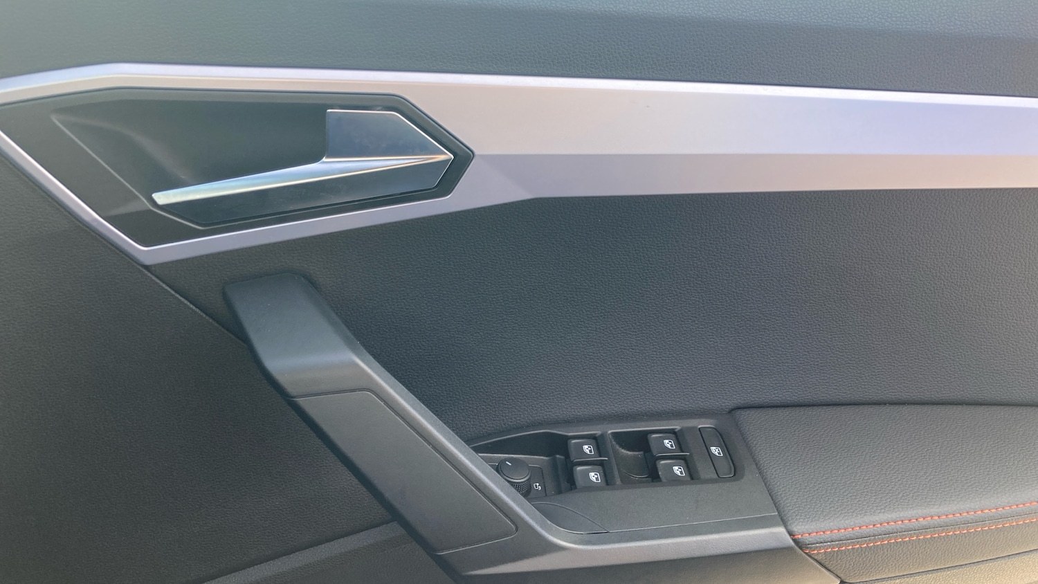 Used SEAT Arona 2024 for sale - 76355407: Photo 19