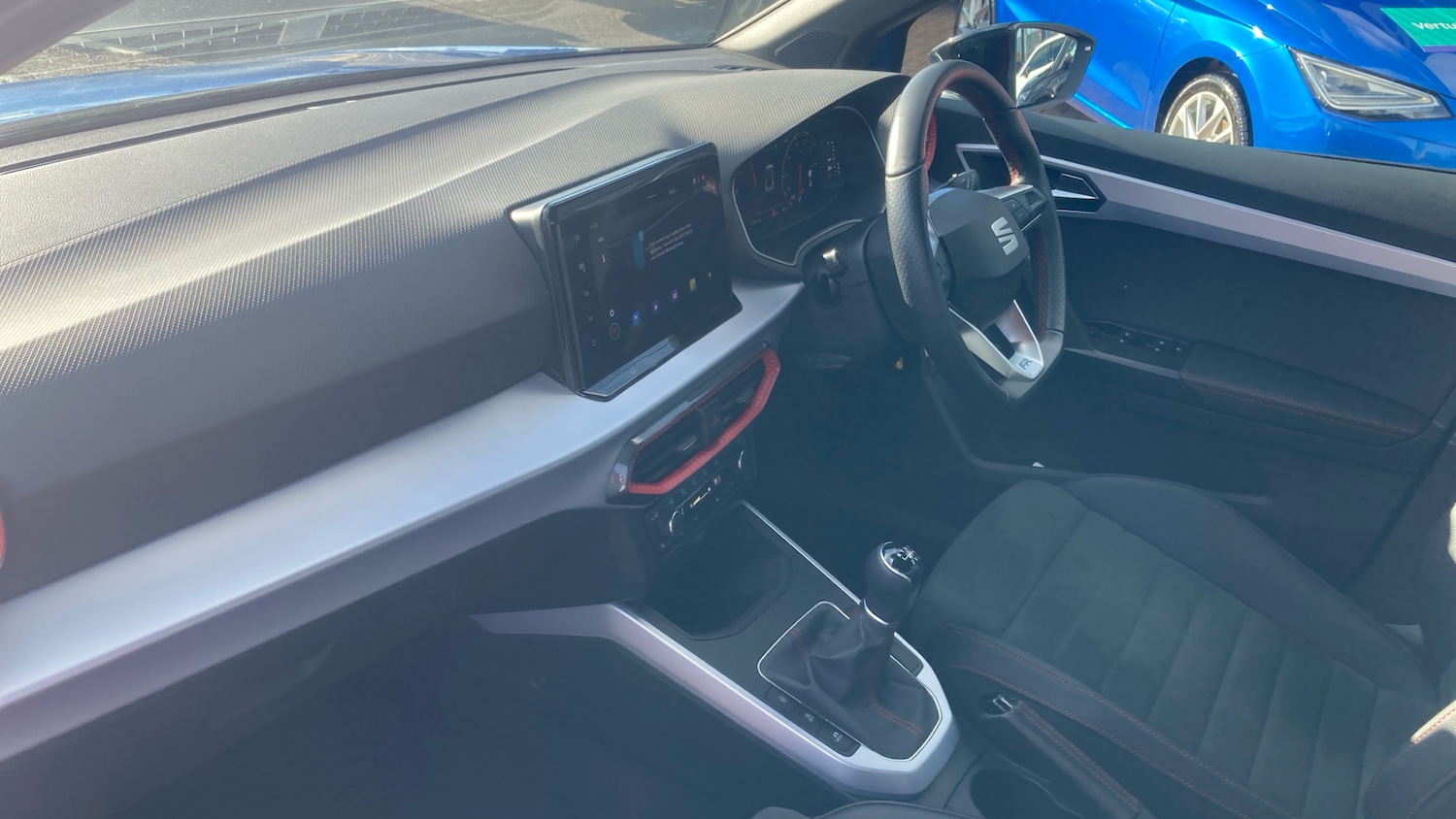 Used SEAT Arona 2024 for sale - 76355407: Photo 2
