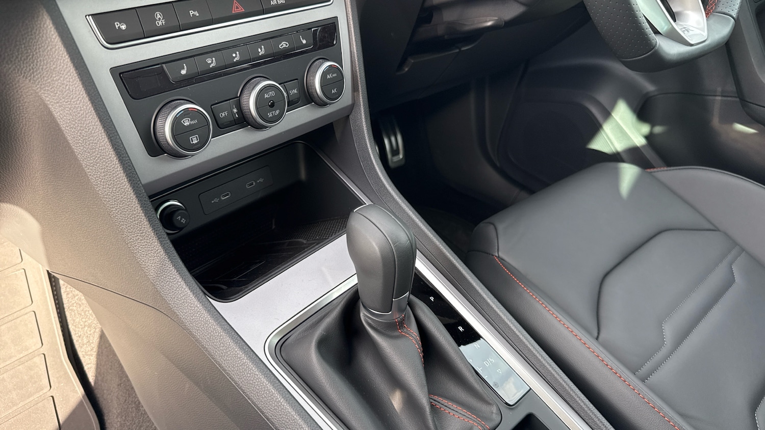 Used SEAT Ateca 2025 for sale - 76750392: Photo 13