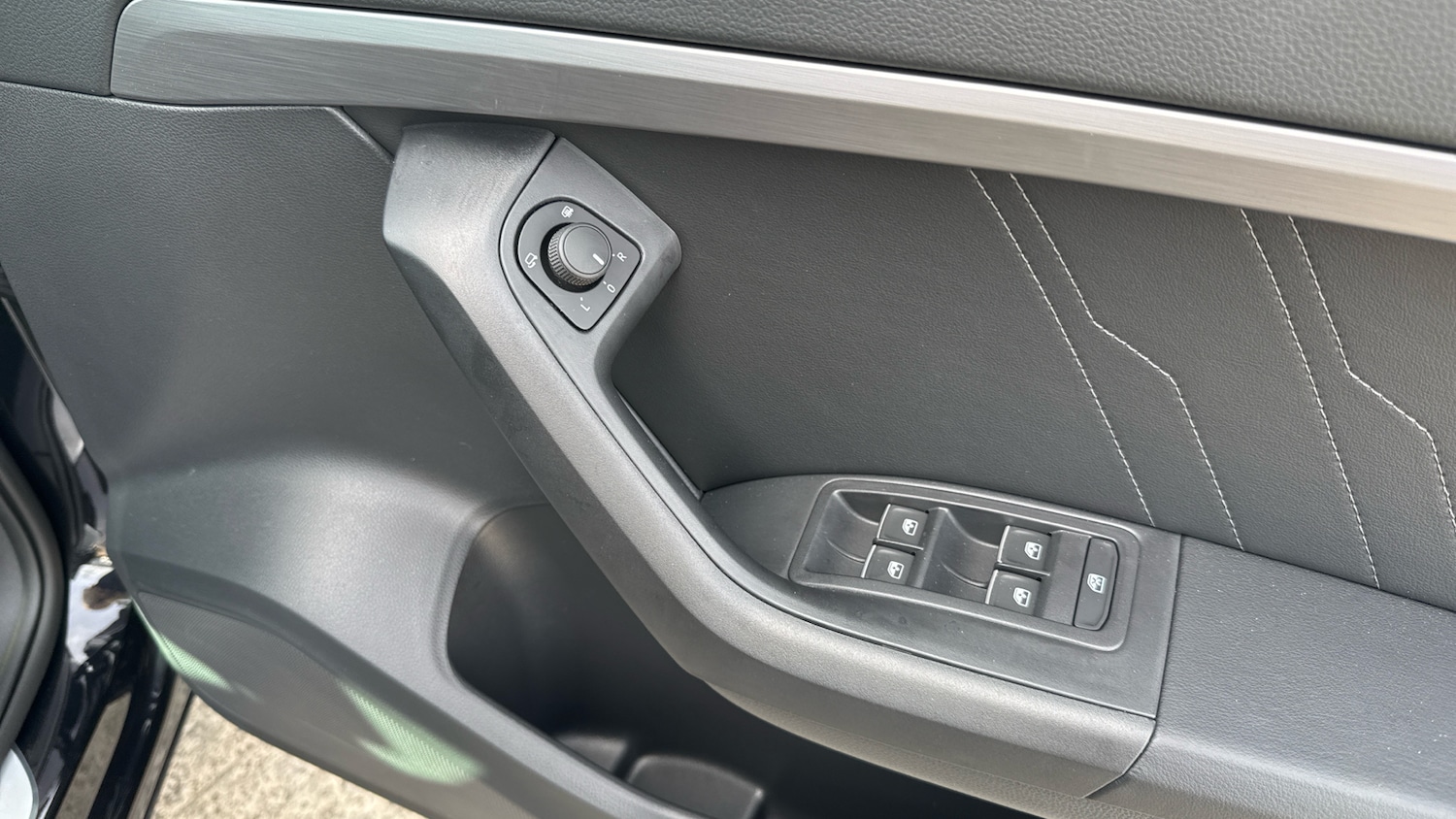 Used SEAT Ateca 2025 for sale - 76750392: Photo 48