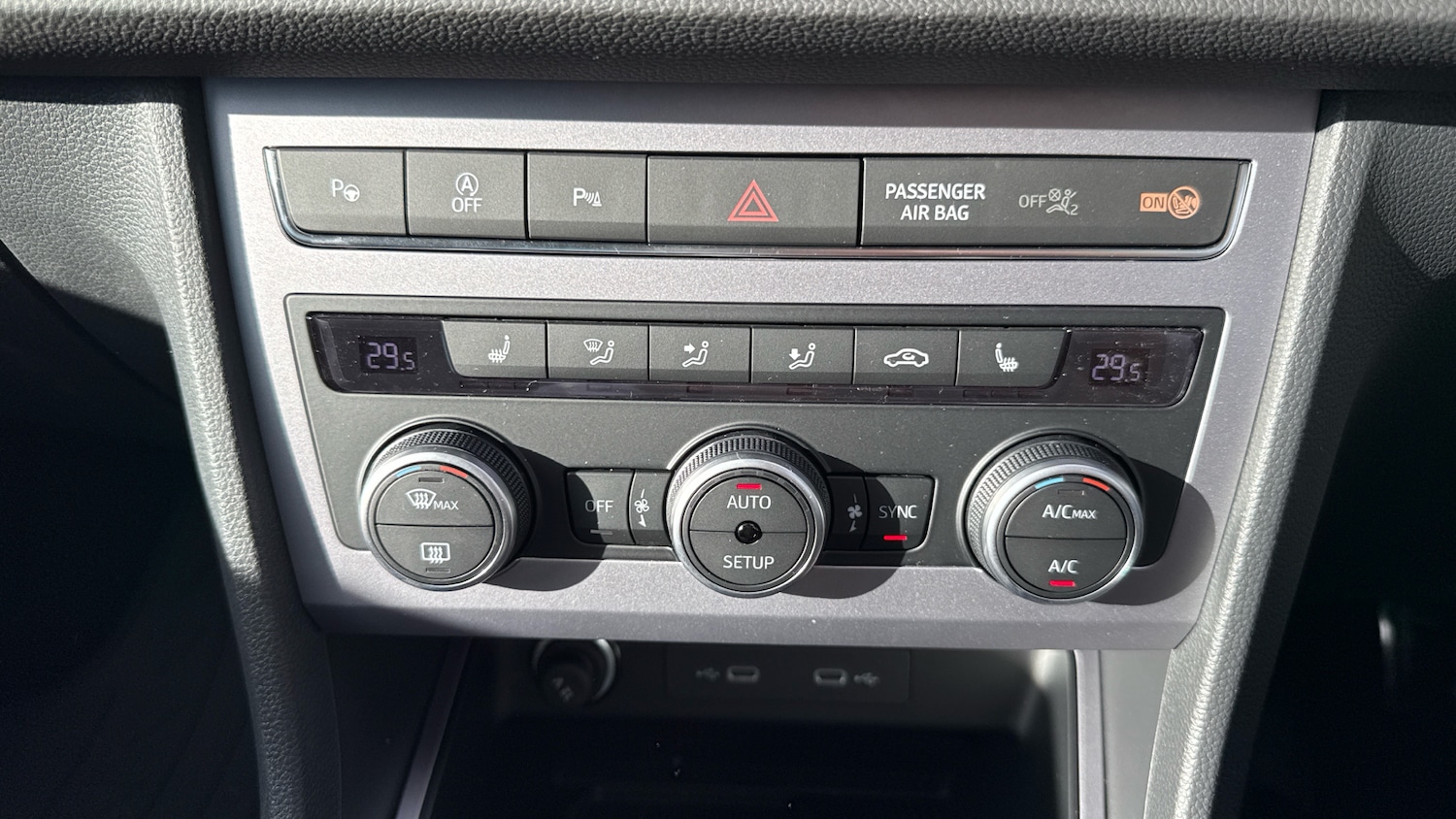 Used SEAT Ateca 2025 for sale - 76750392: Photo 54