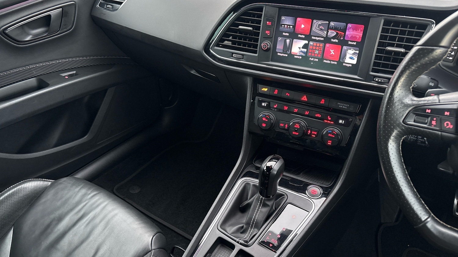 Used SEAT Leon 2019 for sale - 77462356: Photo 14