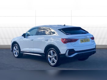 Used Audi Q3 2022 for sale - 76113806: Photo 2
