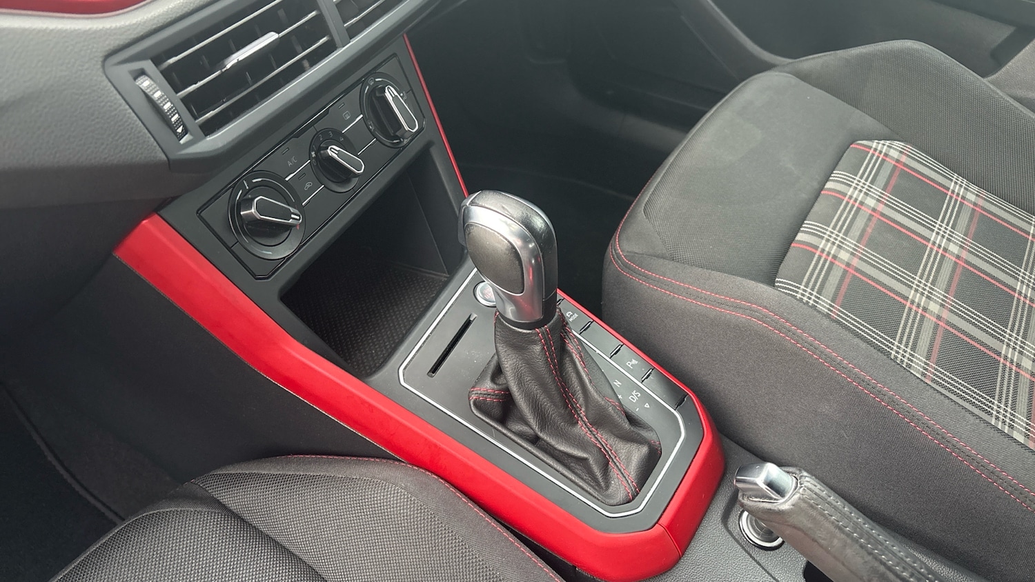 Used Volkswagen Polo 2019 for sale - 77270720: Photo 13