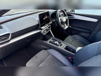 Used SEAT Leon 2025 for sale - 78949950: Photo