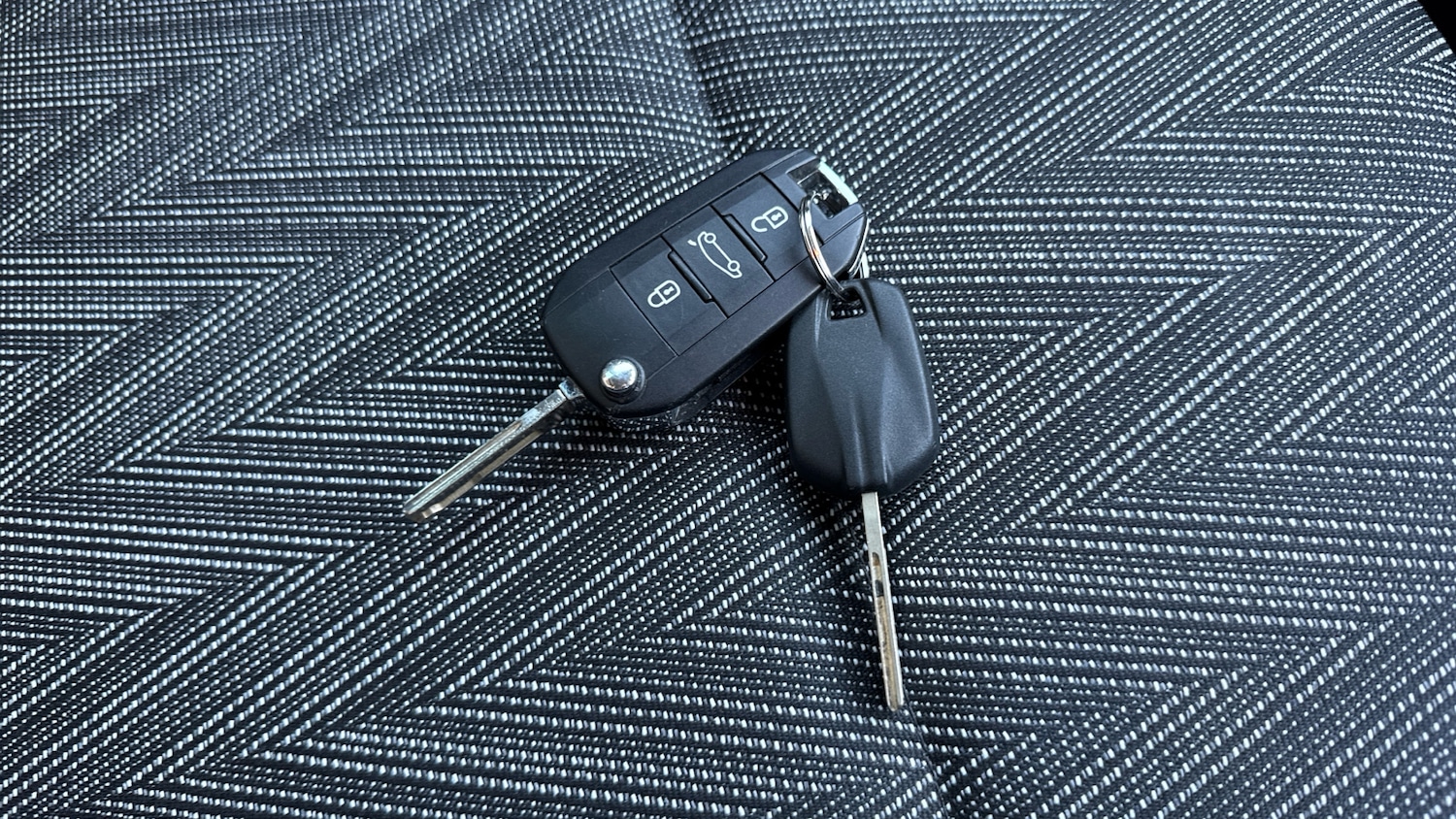 Used Vauxhall Crossland X 2020 for sale - 76782540: Photo 20